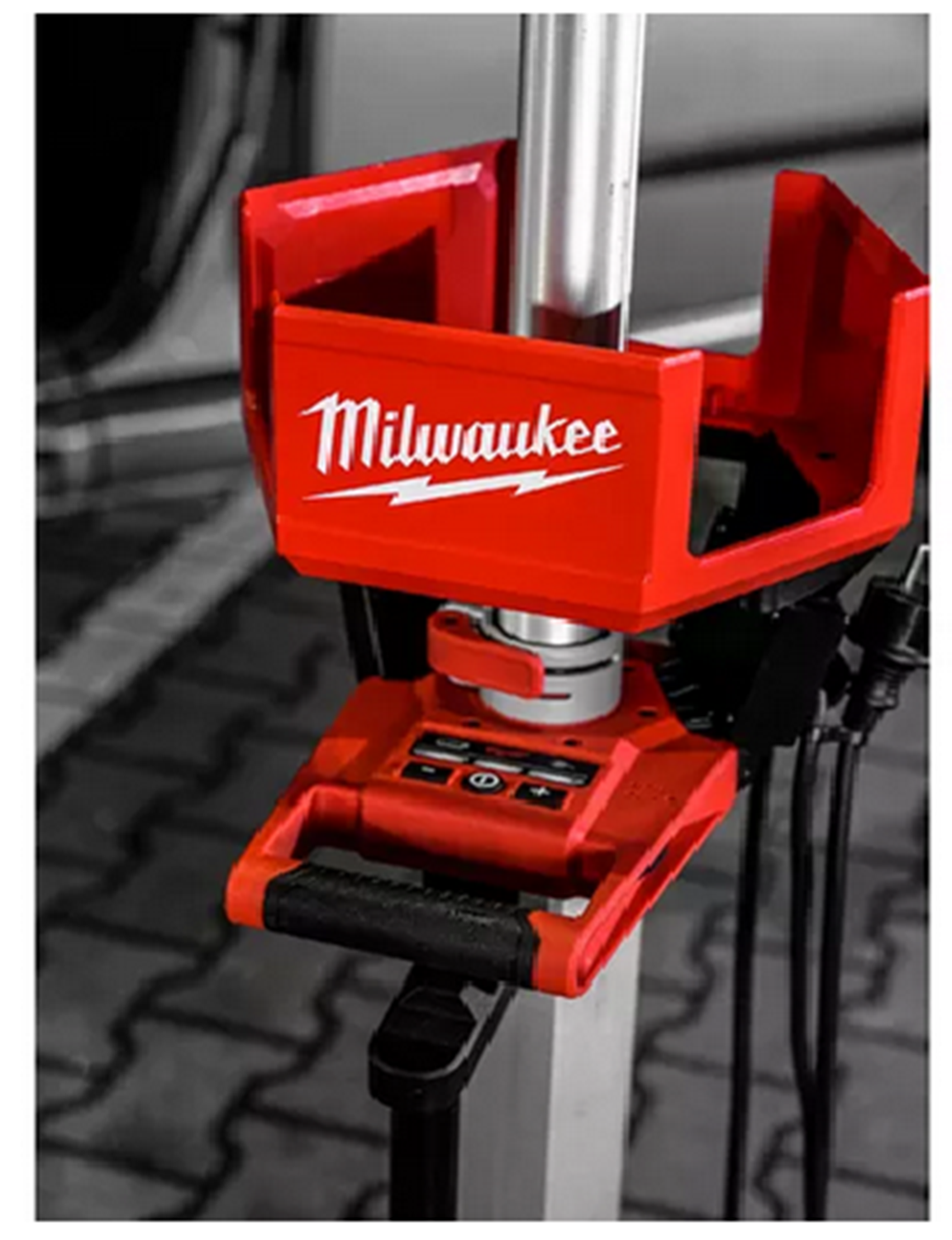 Снимка на Акумулаторен прожектор MILWAUKEE M18HOSALC-0, SOLO, 4933478116