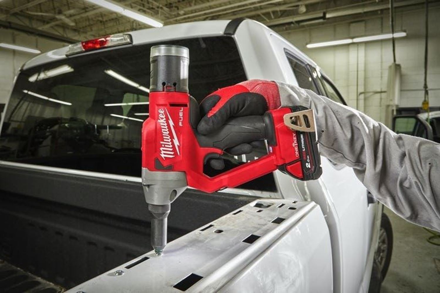 Снимка на Акумулаторна нитачка Milwaukee M18ONEFPRT-0X Solo 4933478601