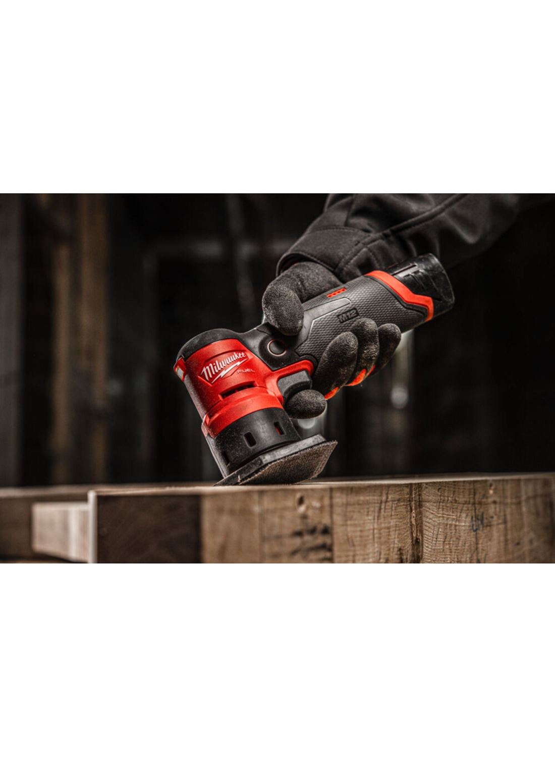 Снимка на Компактен акумулаторен делташлайф Milwaukee M12FDSS-422X , бат. 1 x M12B4 4.0Ah+1 x M12B2 2.0Ah, зар. C12C, 4933479681