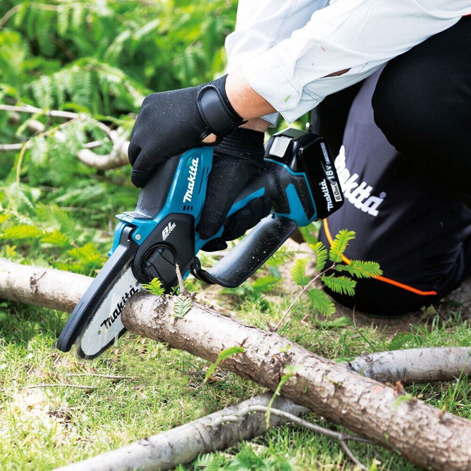 Снимка на Акумулаторен трион Makita (само машина) DUC101Z