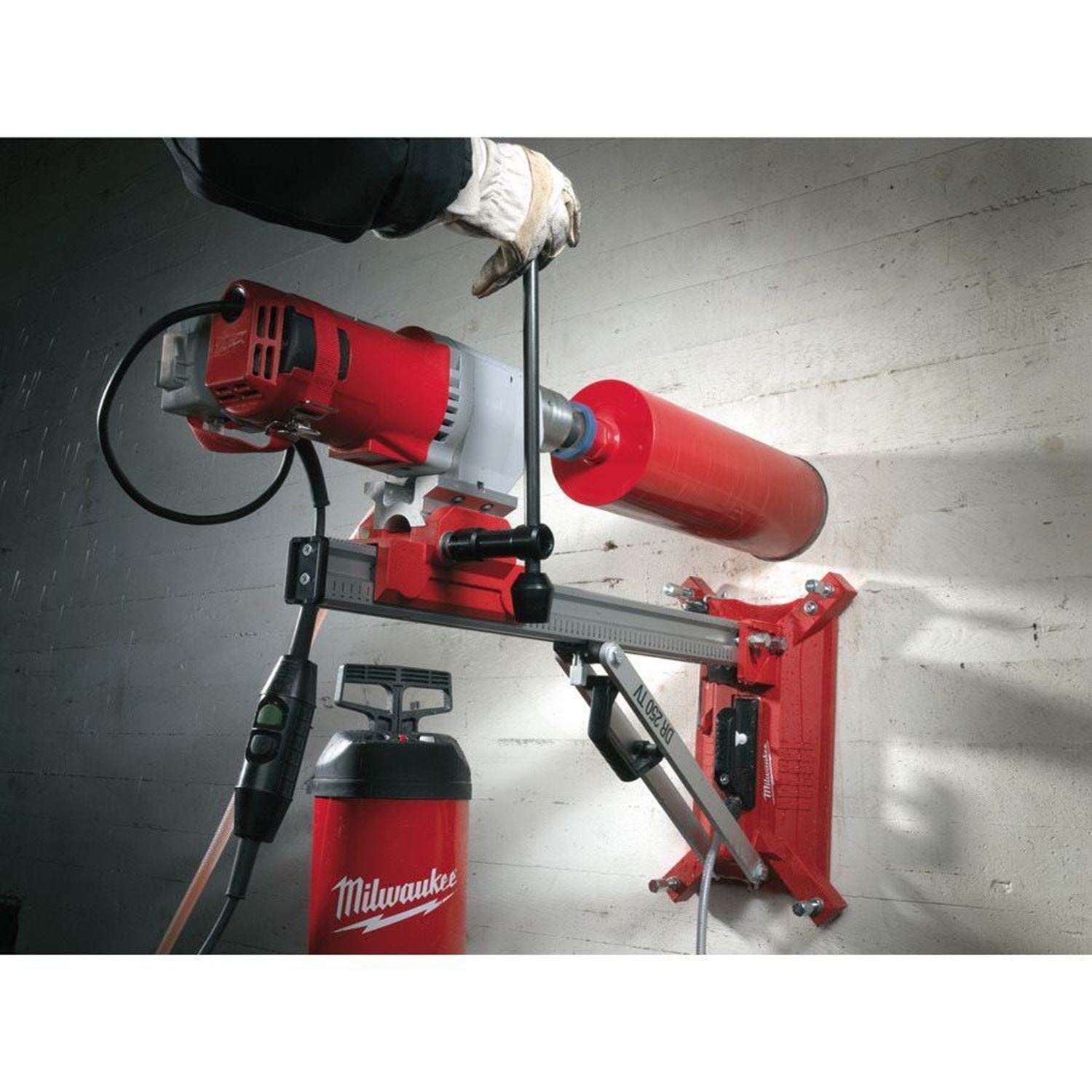 Снимка на Стойка DR250TV за бормашина DCM2-250C, 4933400590, Milwaukee
